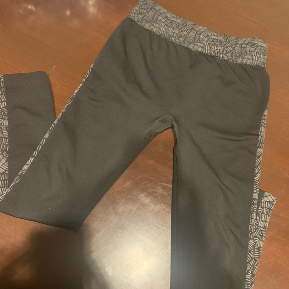 leggings - Picture 1 of 2